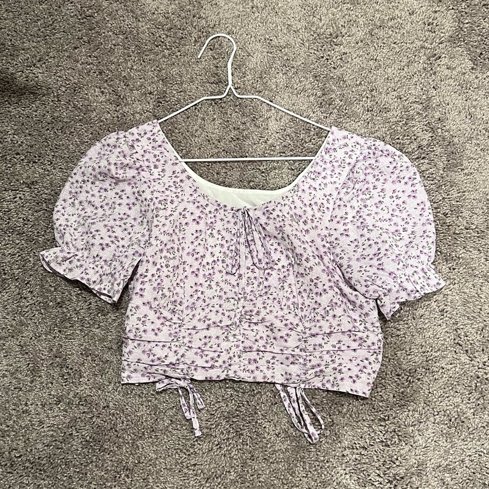 NWT LEDiN - Purple Floral Chiffon Loose Smocked Short Puff Sleeves Top